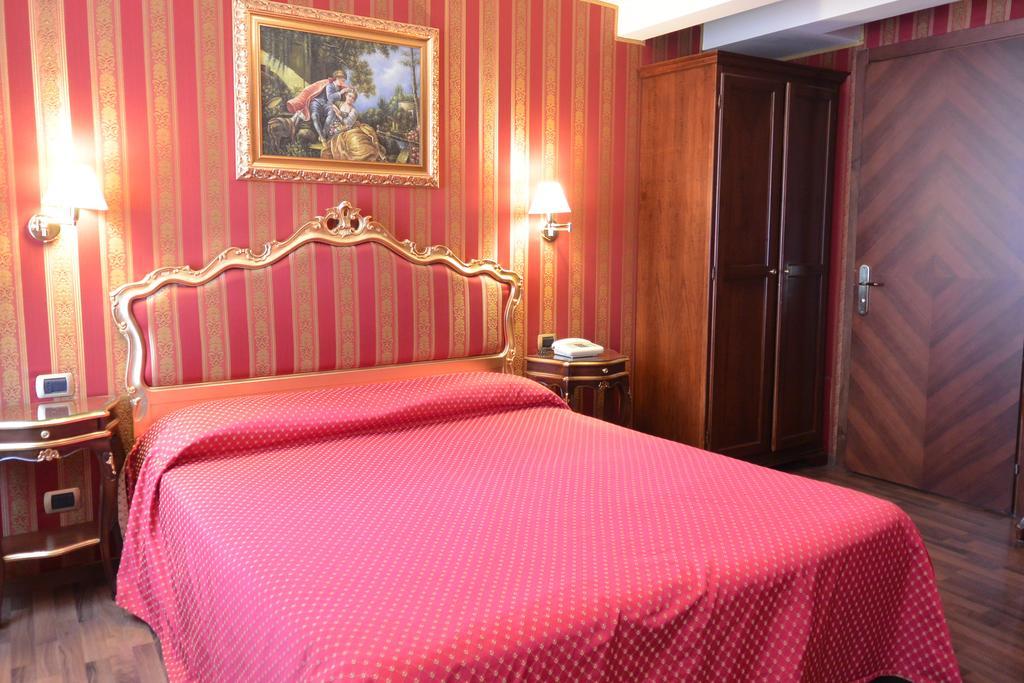 Hotel Citta Di Milano Venice Exterior photo